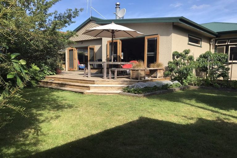 Photo of property in 18 Jensen Street, Hokowhitu, Palmerston North, 4410