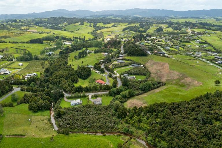 Photo of property in 113 Devich Road, Mangawhai, Wellsford, 0975