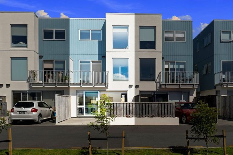 Photo of property in 31 Reynolds Place, Papamoa Beach, Papamoa, 3118