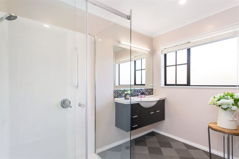 Photo of property in 26b Bryndwr Road, Fendalton, Christchurch, 8052