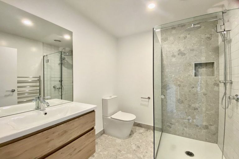 Photo of property in 2/236 Salisbury Street, Christchurch Central, Christchurch, 8013