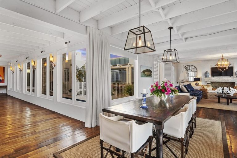 Photo of property in 9 Karahu Lane, Omaha, 0986