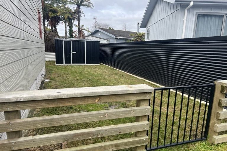 Photo of property in 10b Willow Avenue, Hannahs Bay, Rotorua, 3010