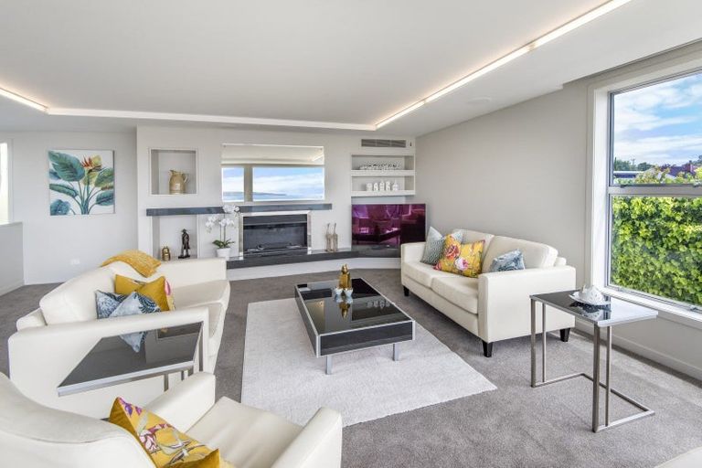 Photo of property in 1/40 Seacliffe Avenue, Belmont, Auckland, 0622