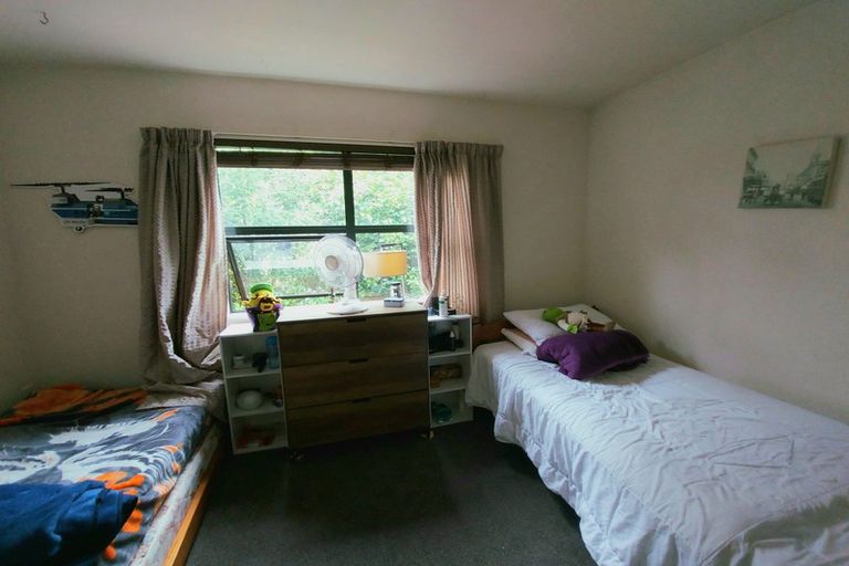 Photo of property in 1/2 Malcolm Lane, Thorndon, Wellington, 6011