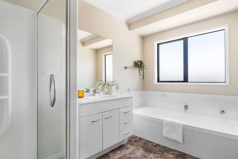 Photo of property in 88a Helvetia Road, Pukekohe, 2120