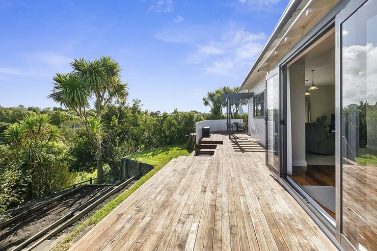 Photo of property in 376 Tukapa Street, Hurdon, New Plymouth, 4310