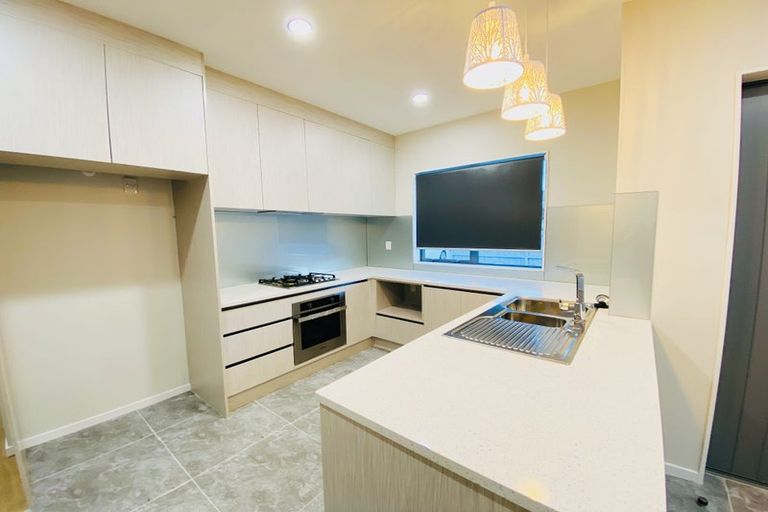 Photo of property in 18b Fernaig Street, Papakura, 2110