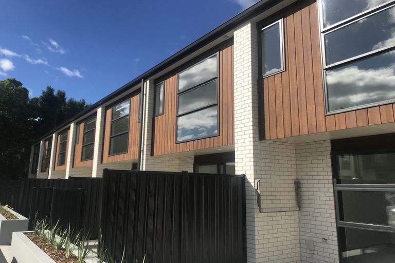 Photo of property in 6/36 Seventh Avenue, Tauranga, 3110