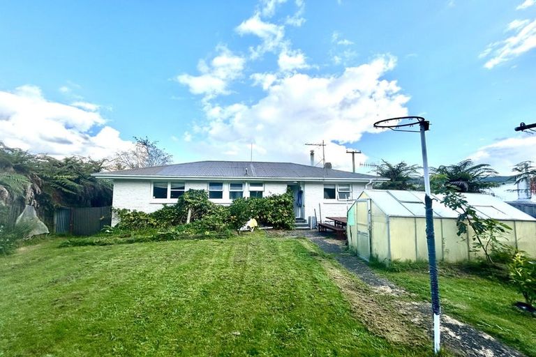 Photo of property in 305 Clayton Road, Pukehangi, Rotorua, 3015