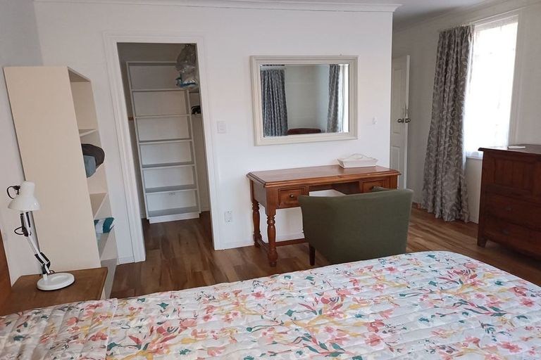 Photo of property in 16 Milford Avenue, Calton Hill, Dunedin, 9012