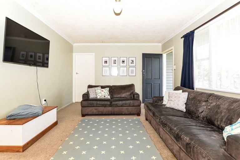 Photo of property in 14 Hendon Road, Fairview Downs, Hamilton, 3214