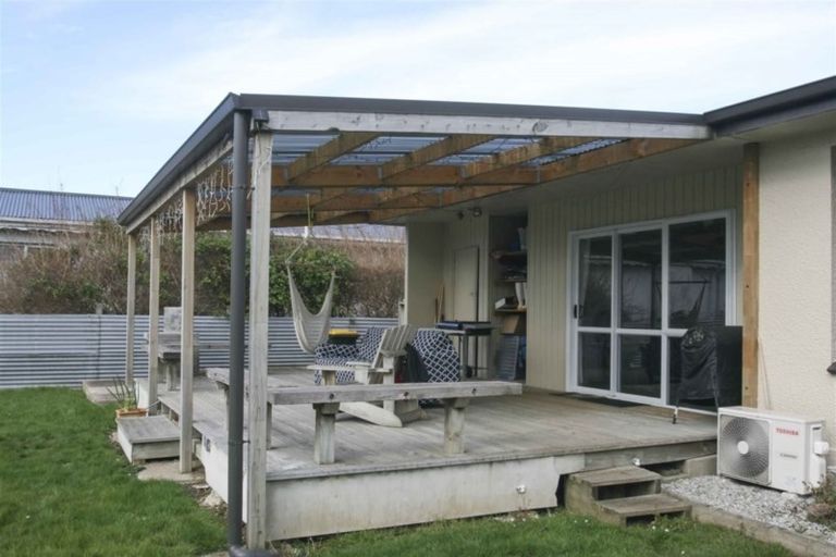 Photo of property in 64 Highfield Terrace, Newfield, Invercargill, 9812