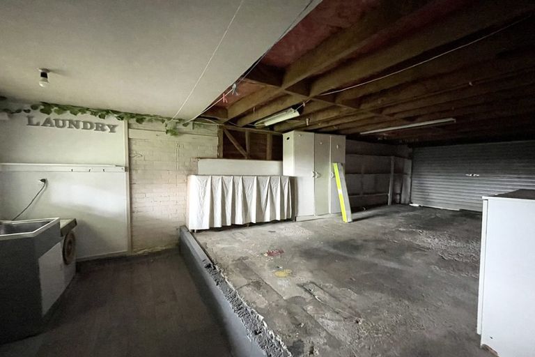 Photo of property in 46 Pleasant Road, Glen Eden, Auckland, 0602