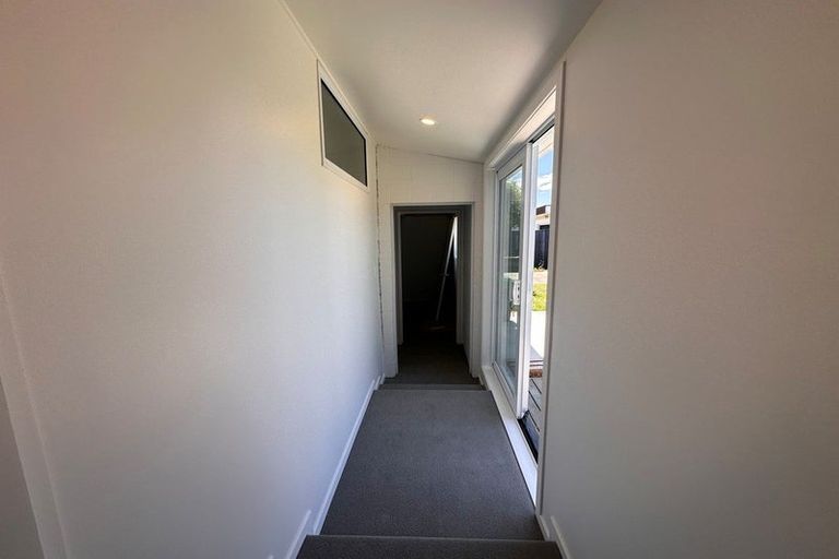 Photo of property in 45 Middlepark Road, Sockburn, Christchurch, 8042