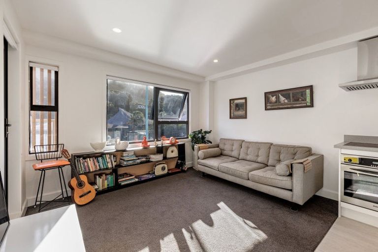 Photo of property in 203/6 Adams Avenue, Mount Maunganui, 3116