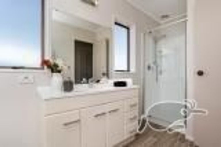 Photo of property in 2/30 Vivian Wilson Drive, Eastern Beach, Auckland, 2012