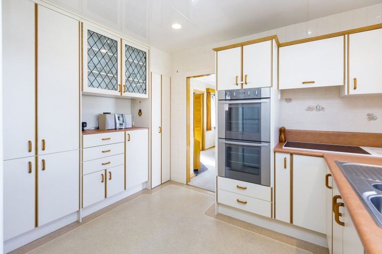 Photo of property in 224 Taita Drive, Avalon, Lower Hutt, 5011