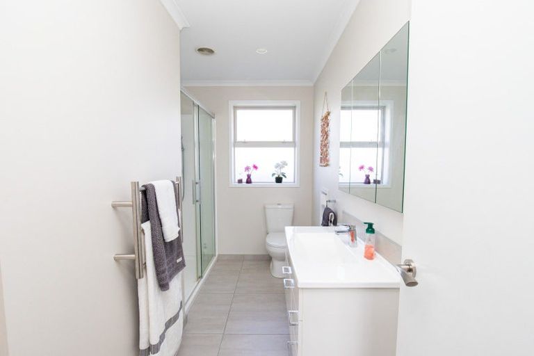 Photo of property in 3 Costello Drive, Ngatea, 3503