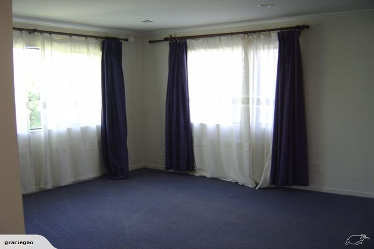 Photo of property in 3 Coventry Way, Long Bay, Auckland, 0630