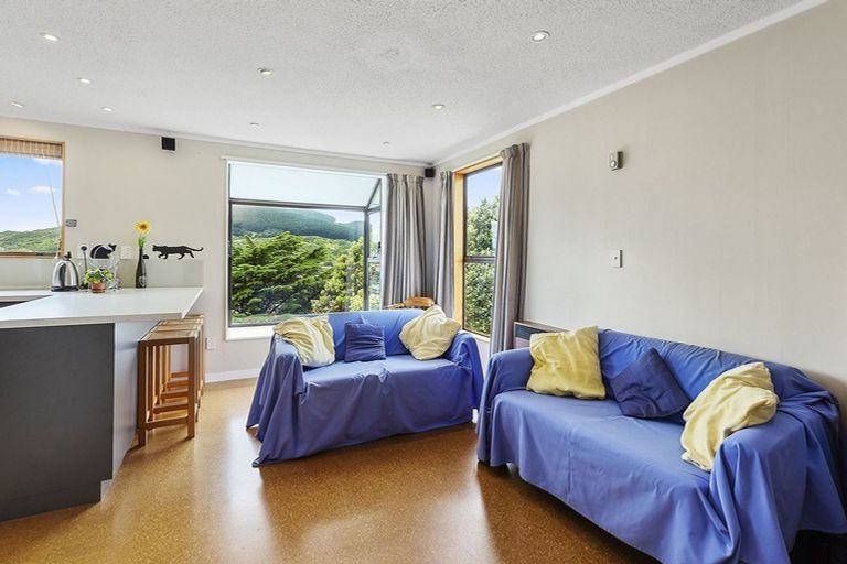 Photo of property in 51 Fyvie Avenue, Tawa, Wellington, 5028