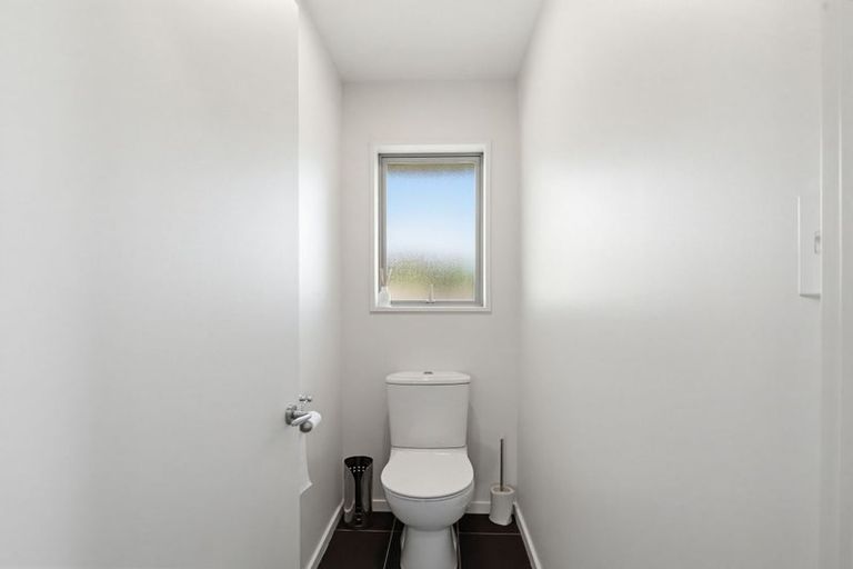 Photo of property in 63d Mackworth Street, Woolston, Christchurch, 8062