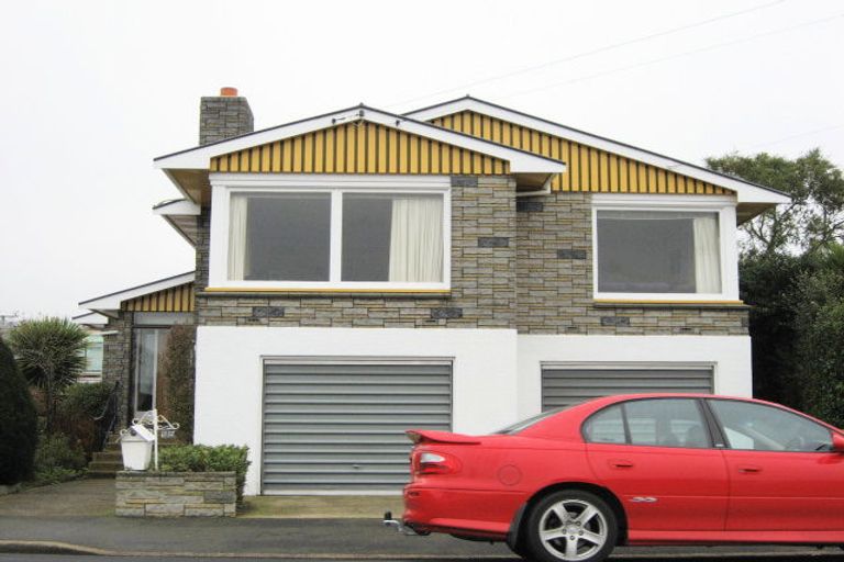 Photo of property in 256 Macandrew Road, Forbury, Dunedin, 9012