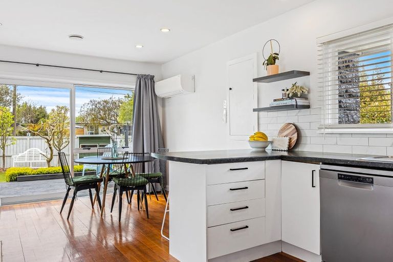 Photo of property in 9 Stretton Street, Bishopdale, Christchurch, 8053