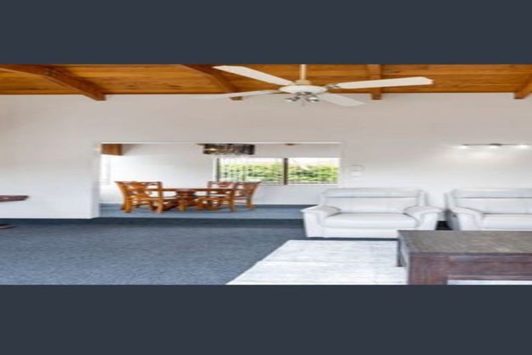 Photo of property in 2/62 Weymouth Road, Manurewa, Auckland, 2102