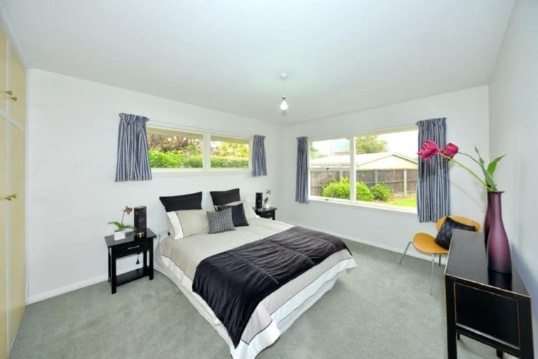Photo of property in 53 Hanrahan Street, Upper Riccarton, Christchurch, 8041