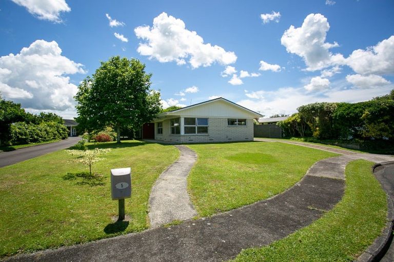 Photo of property in 5 Woodstock Crescent, Leamington, Cambridge, 3432