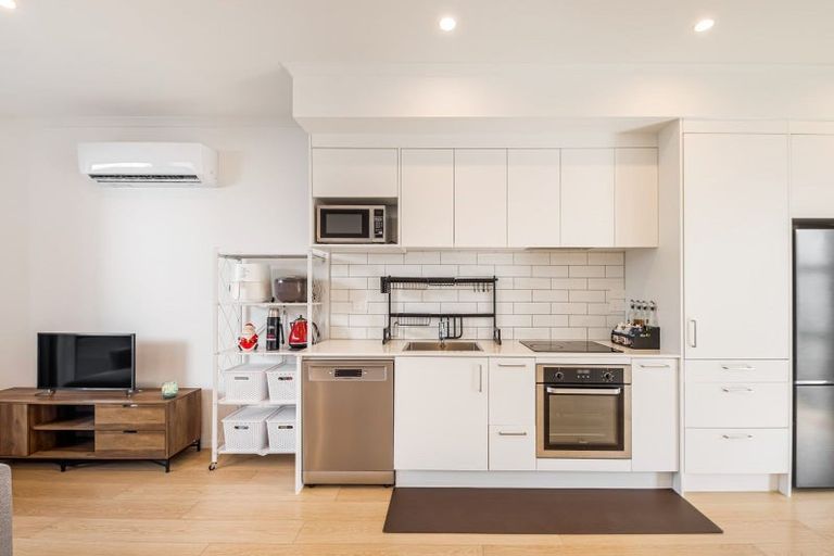 Photo of property in 28d Ian Morrison Road, Hobsonville, Auckland, 0616