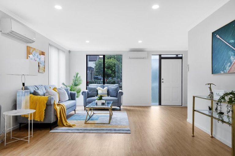 Photo of property in 8 Marengo Parkway, Takanini, 2112