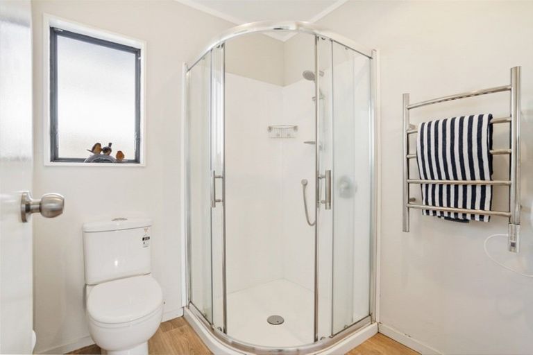 Photo of property in 215a Chartwell Avenue, Whangamata, 3620