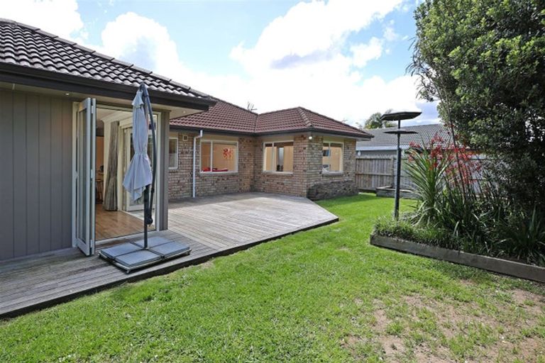 Photo of property in 6 Lantern Court, Henderson, Auckland, 0612