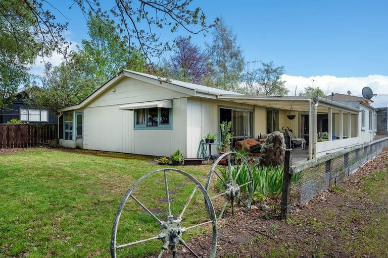 Photo of property in 211 Taupahi Road, Turangi, 3334