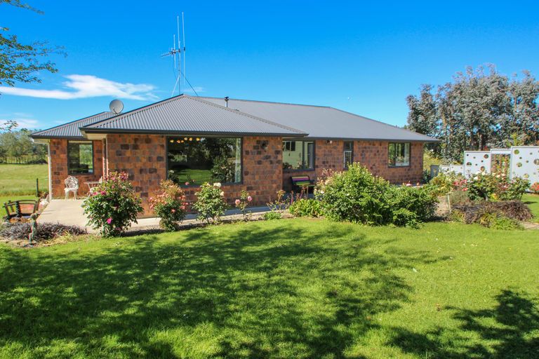 Photo of property in 2b Essex Street, Weston, Oamaru, 9401