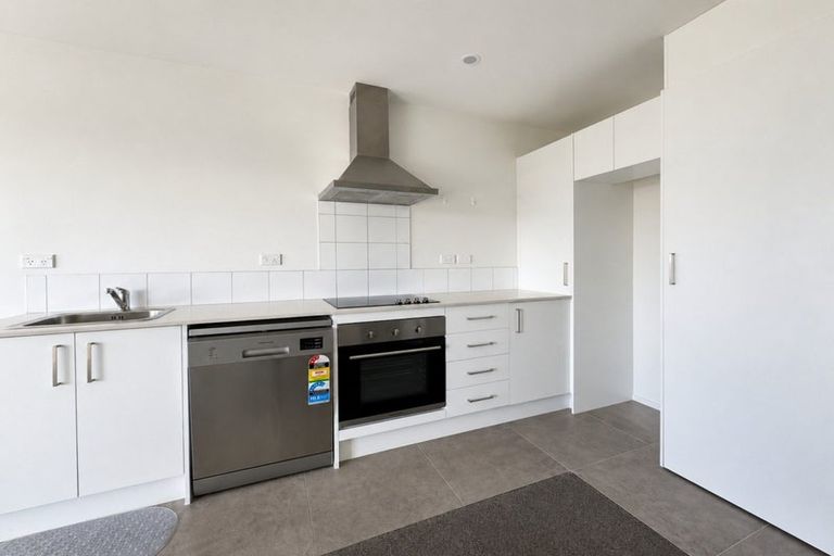 Photo of property in 204/28b Eileen Newey Place, Henderson, Auckland, 0612