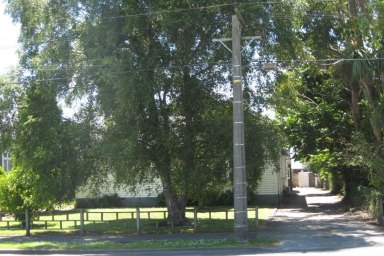 Photo of property in 1/231 Edgeware Road, Edgeware, Christchurch, 8013