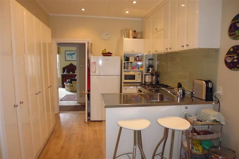 Photo of property in 8 Watson Street, Te Aro, Wellington, 6011