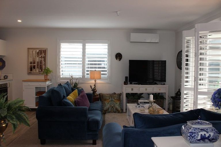 Photo of property in 12 Lance Way, Papamoa, 3118