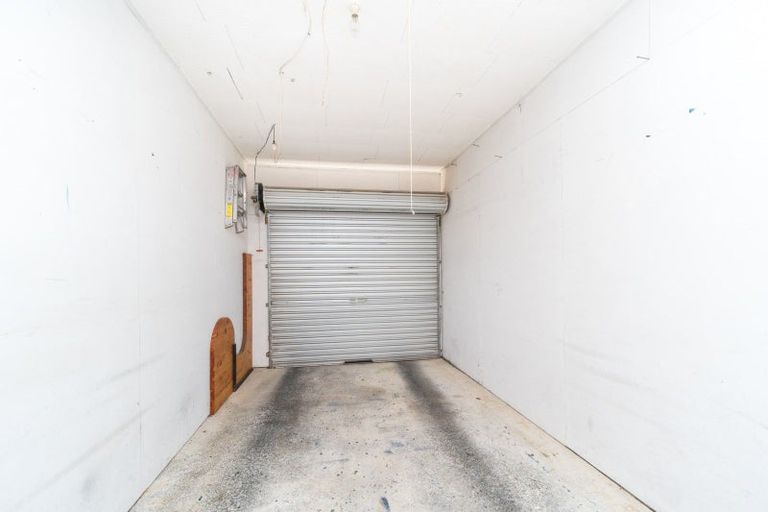 Photo of property in 12a Carthew Street, Feilding, 4702