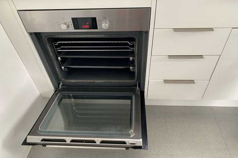 Photo of property in 1/2 Miramar Road North, Miramar, Wellington, 6022