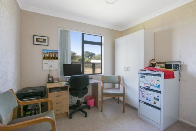 Photo of property in 142 Seaforth Road, Waihi Beach, 3611