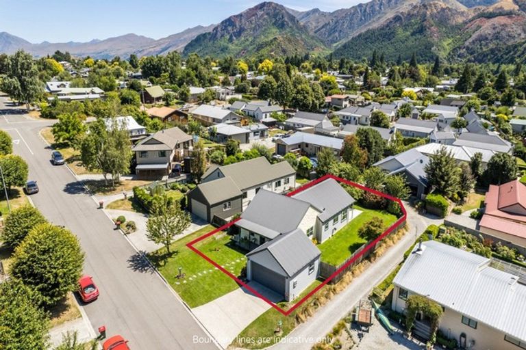 Photo of property in 27 Cornwall Street, Arrowtown, 9302