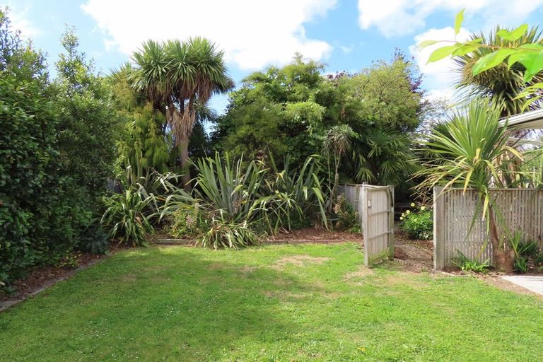 Photo of property in 32 Kellys Road, Mairehau, Christchurch, 8052