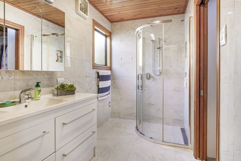 Photo of property in 32 Silva Crescent, Riverlea, Hamilton, 3216