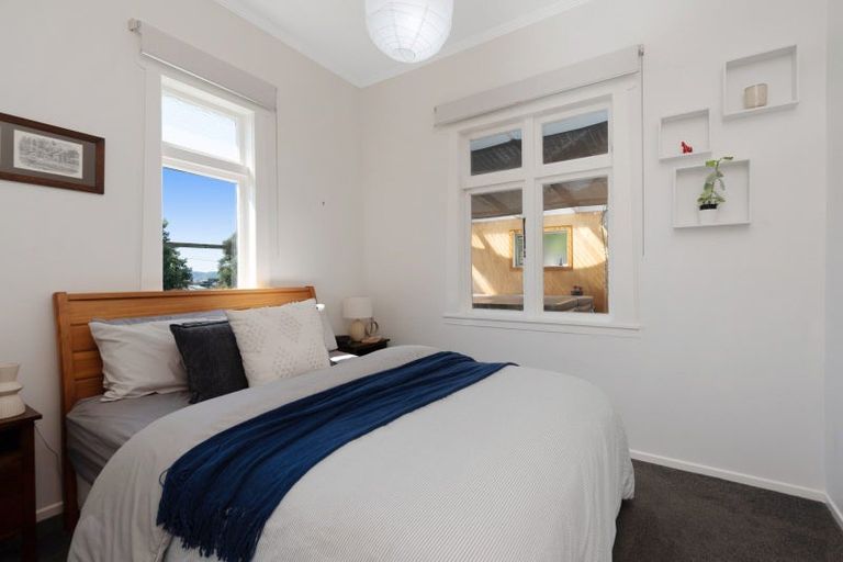 Photo of property in 167 Coutts Street, Rongotai, Wellington, 6022