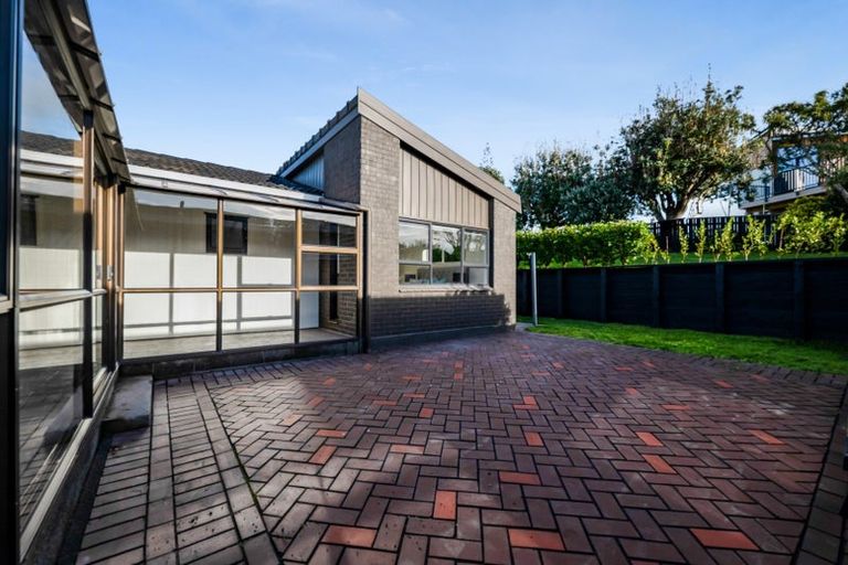 Photo of property in 20 Tiverton Crescent, Whalers Gate, New Plymouth, 4310