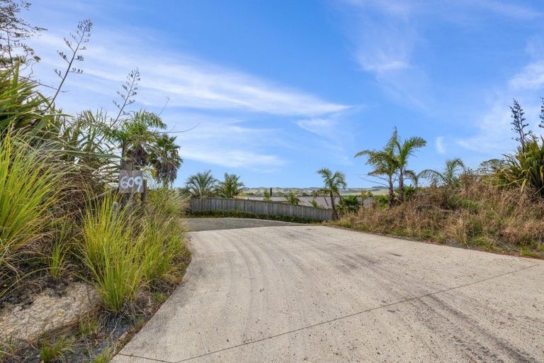 Photo of property in 609 Baldrock Road, Kaiwaka, 0573